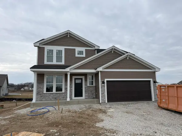 3720 Bishops Cap Dr, Caledonia, WI 53126