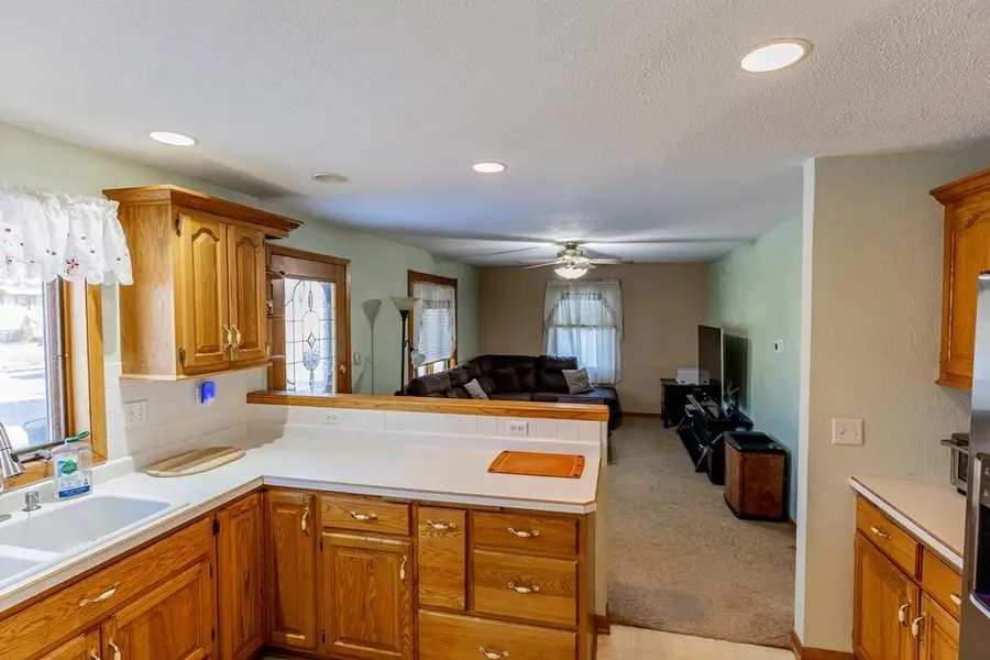 421 Jackson St, Sheboygan Falls, WI 53085 - #3