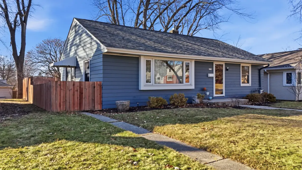 2773 N 84th St, Milwaukee, WI 53222 - #1