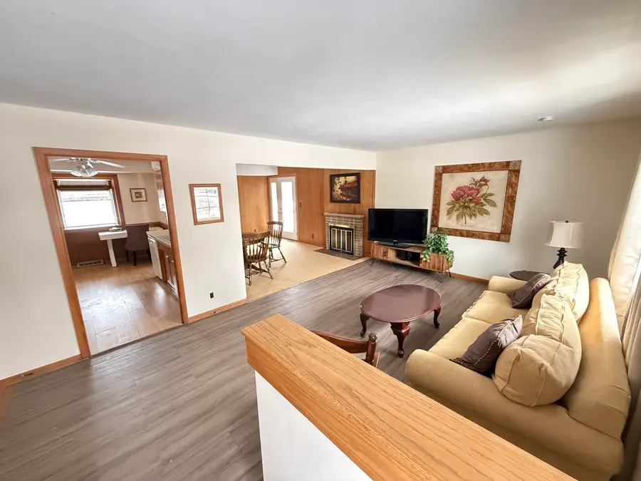 1956 Bootmaker Dr, Beloit, WI 53511 - #2