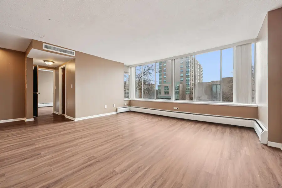 1409 N Prospect Ave, Milwaukee, WI 53202 - #2