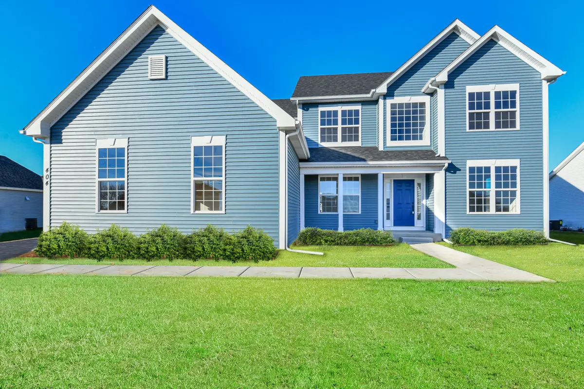 400 Manchester Dr, Williams Bay, WI 53191 - #1