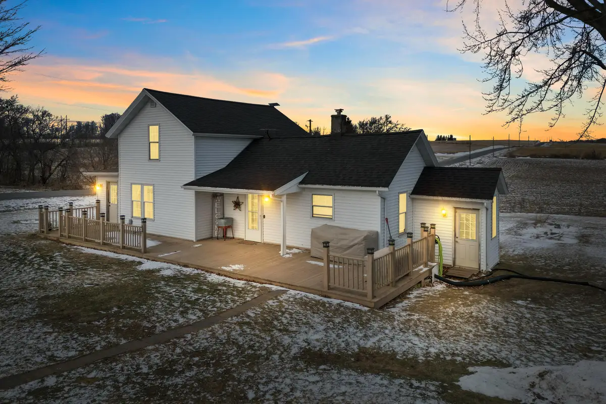 N3429 Highview Rd, Lyndon, WI 53011 - #1