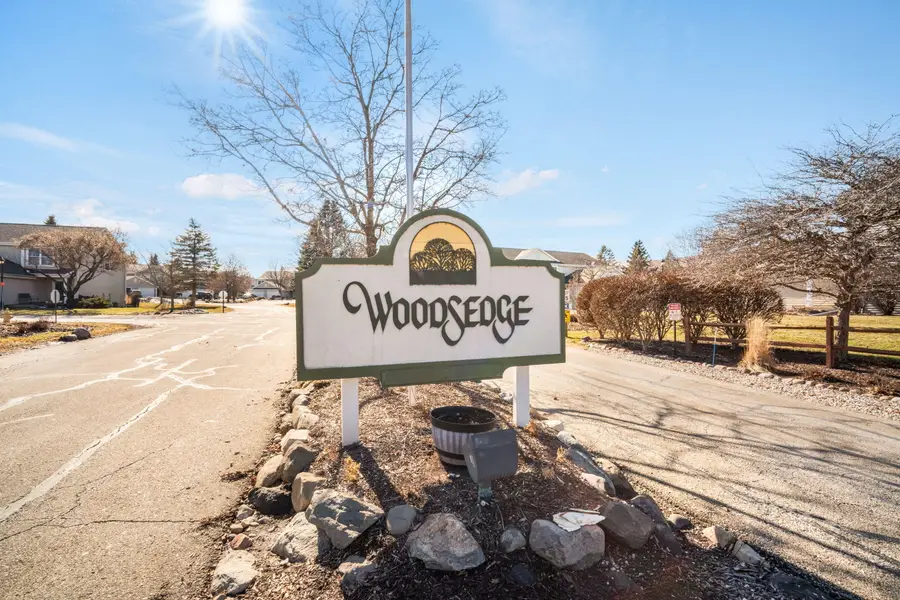 2119 E Broadway, Waukesha, WI 53186 - #2