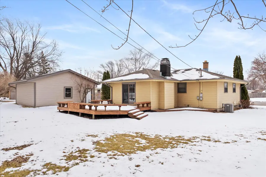 1624 Randy Cir, Port Washington, WI 53074 - #2