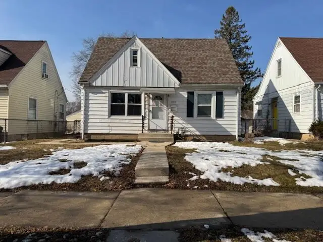 5119 N 51st St, Milwaukee, WI 53218 - #1