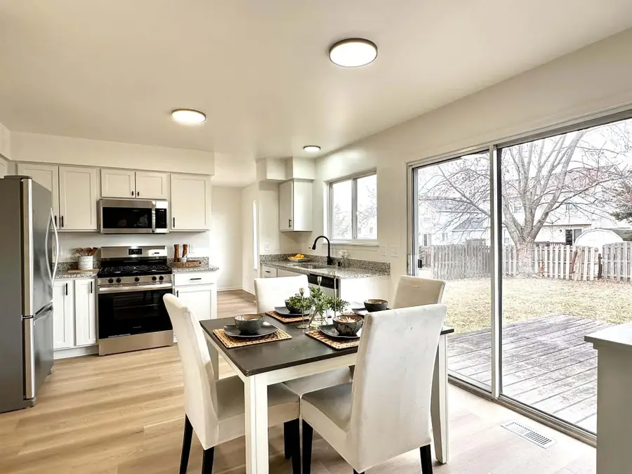 10008 64th St, Kenosha, WI 53142 - #3