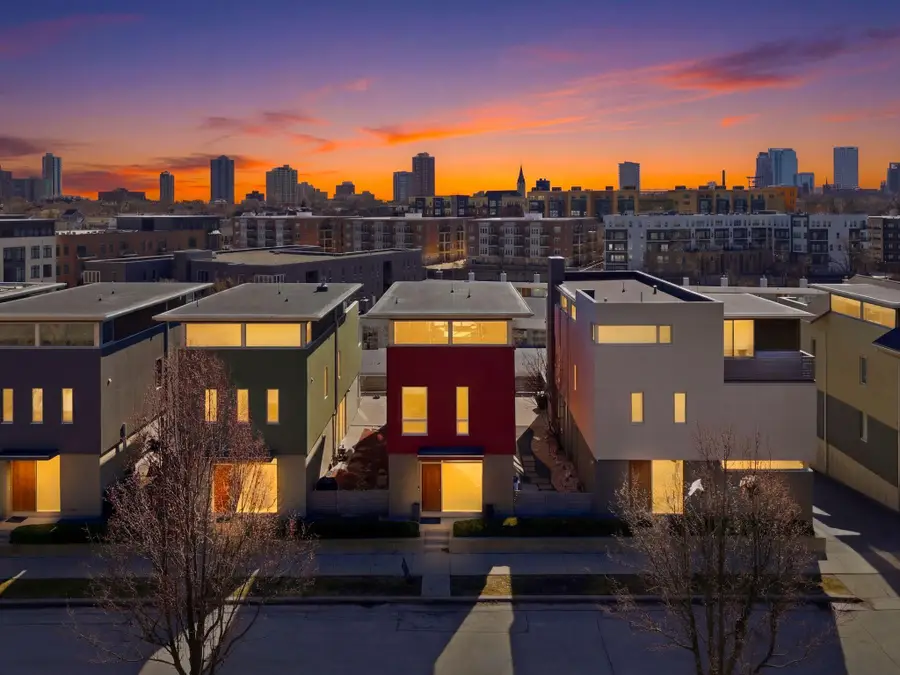 851 E Reservoir Ave, Milwaukee, WI 53212 - #3