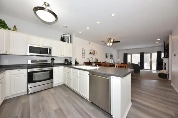 1500 Gabriel Dr, Waukesha, WI 53188