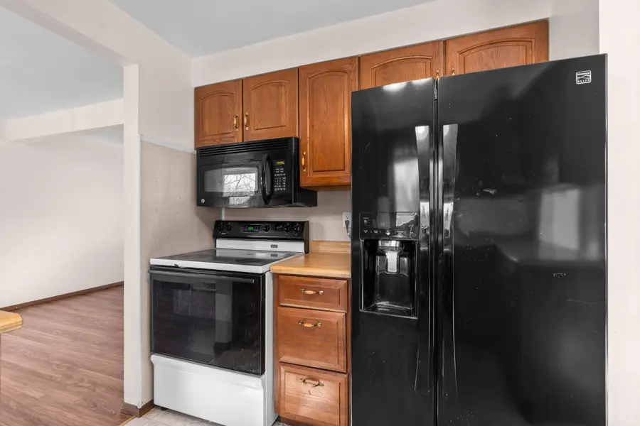 564 E Rhine St, Elkhart Lake, WI 53020 - #3