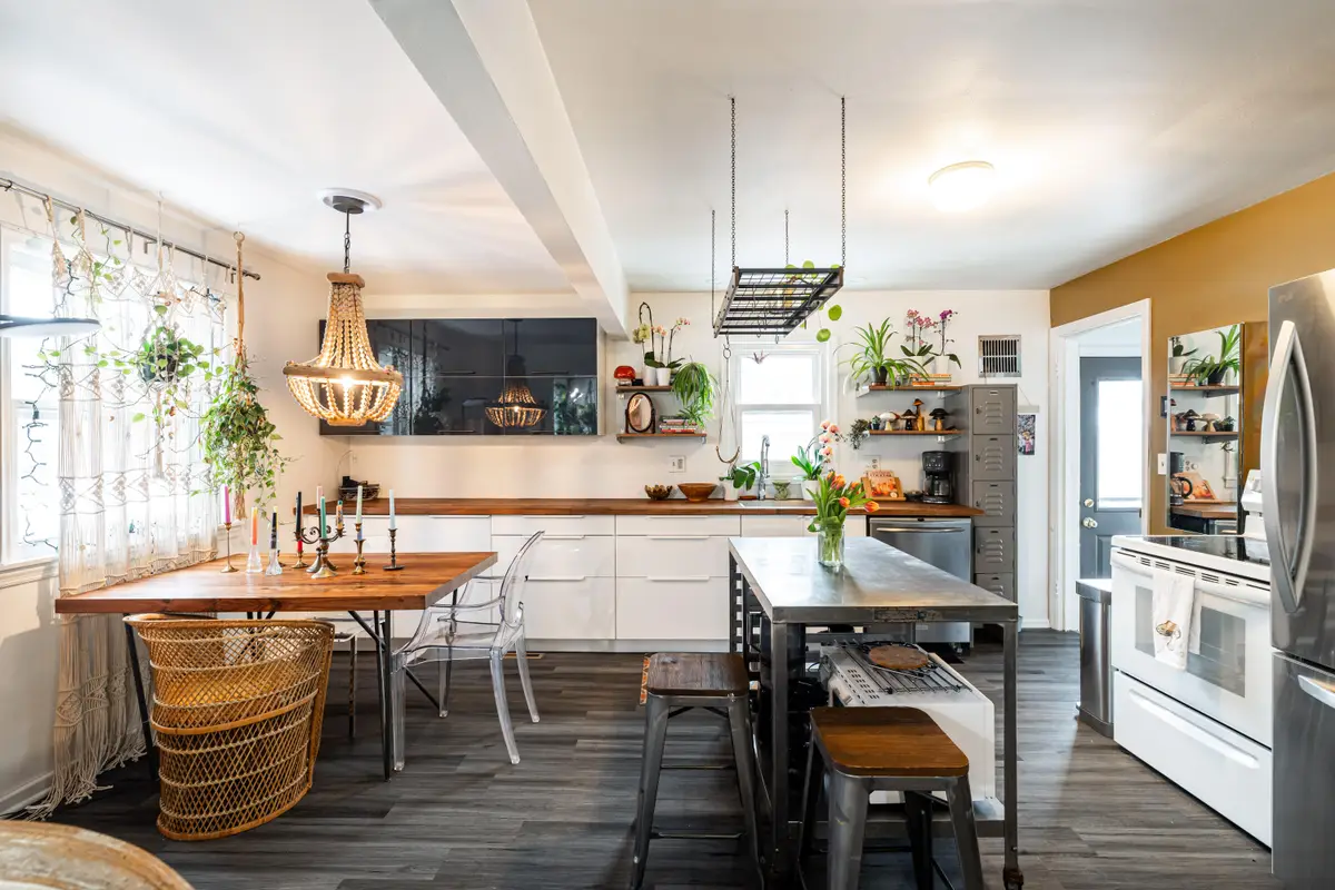 4481 S Taylor Ave, Milwaukee, WI 53207 - #1