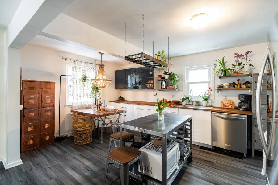 4481 S Taylor Ave, Milwaukee, WI 53207 - #2