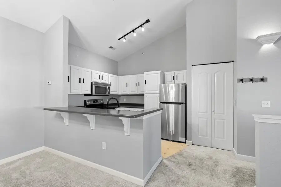 2720 Northview Rd, Waukesha, WI 53188 - #3