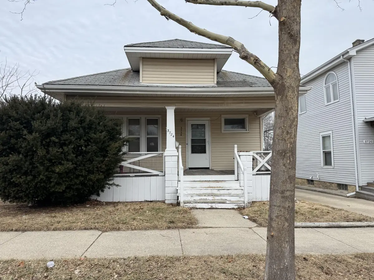 3724 Wright Ave, Racine, WI 53405 - #1