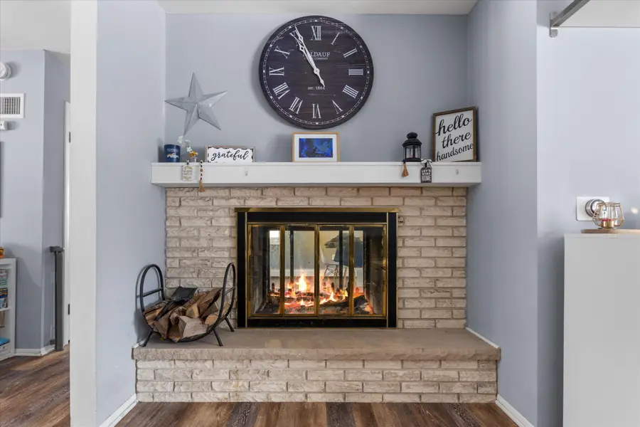 12135 W Luther Ave, Hales Corners, WI 53130 - #3