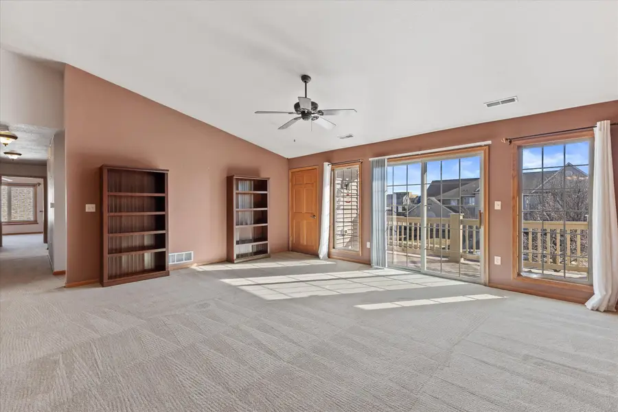 6922 53rd St, Kenosha, WI 53144 - #2