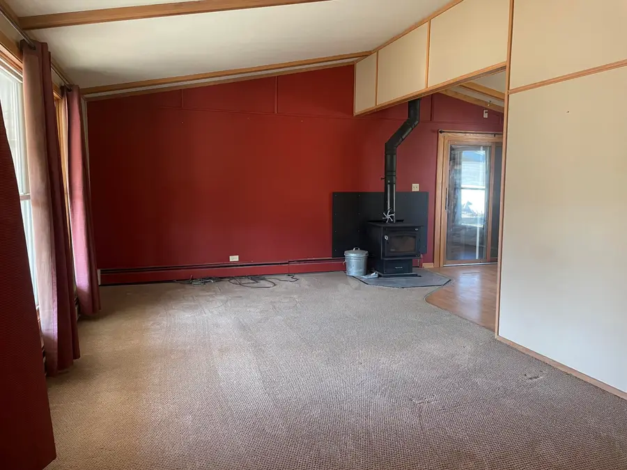 735 Sunset Dr, Plymouth, WI 53073 - #2