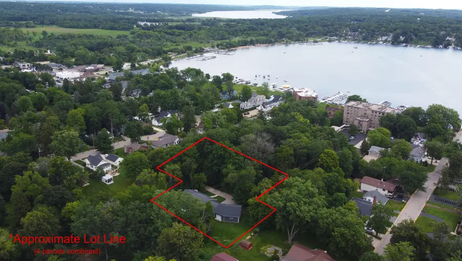 32 S Walworth Ave, Williams Bay, WI 53191 - #3
