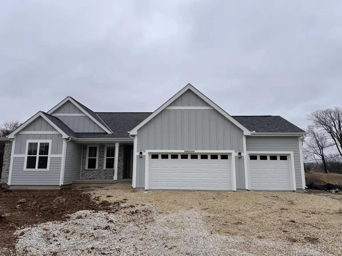 W149N11976 Red Holly Dr, Germantown, WI 53022 - #1