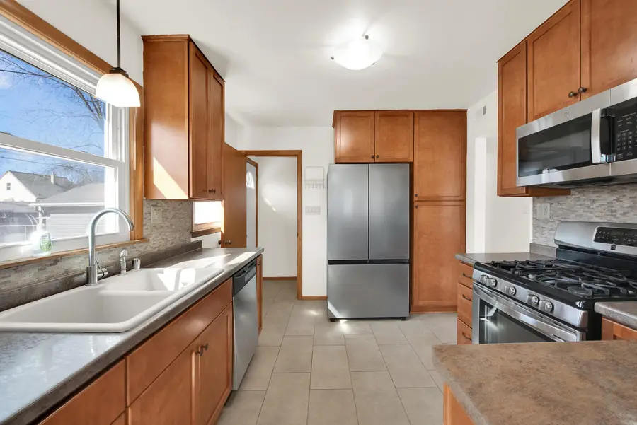 2885 S 102nd St, West Allis, WI 53227 - #3