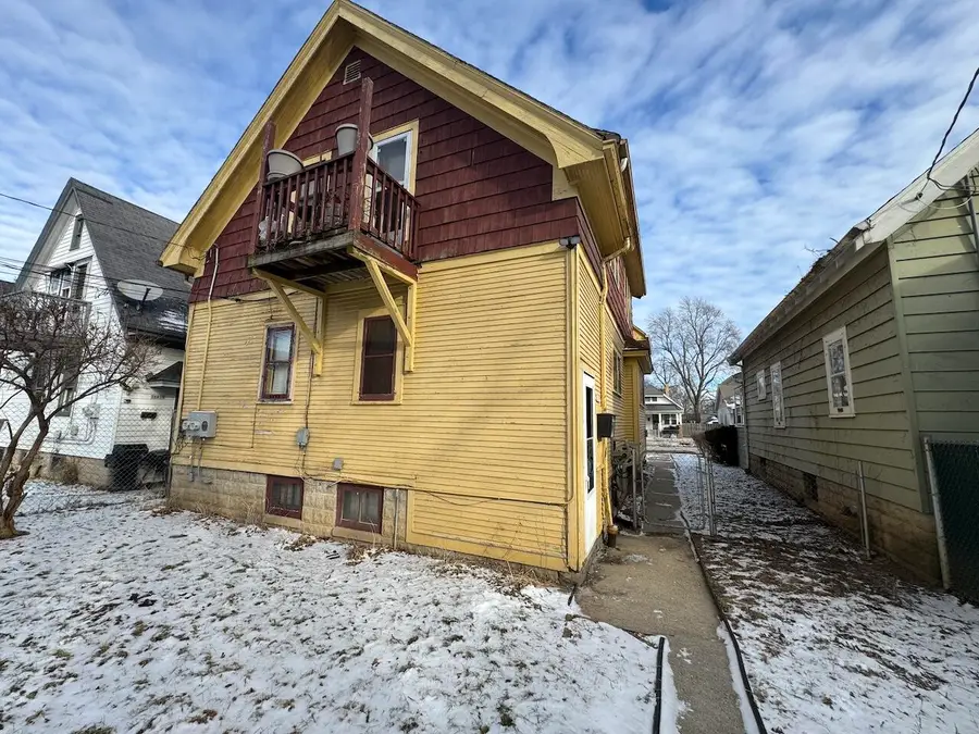 2639 N 55th St, Milwaukee, WI 53210 - #2