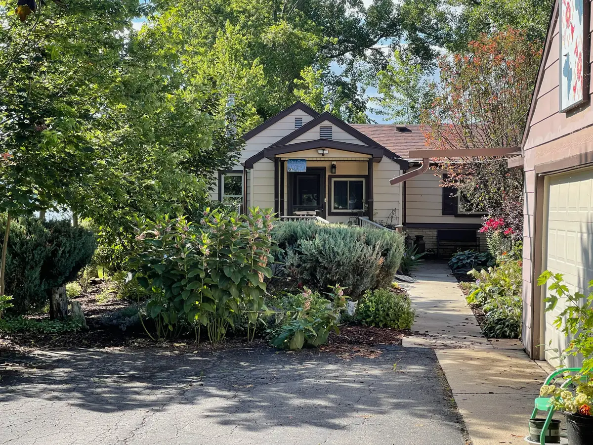 25215 W Loomis Rd, Wind Lake, WI 53185 - #1