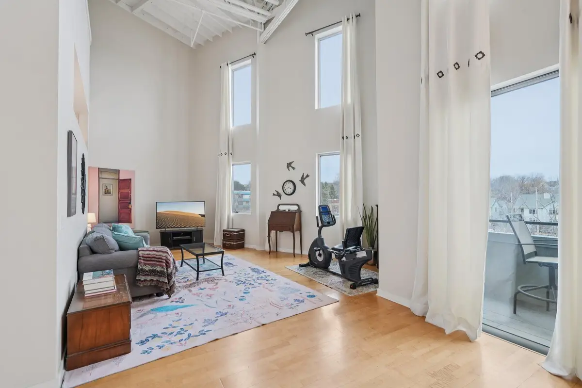 2080 N Commerce St, Milwaukee, WI 53212 - #1