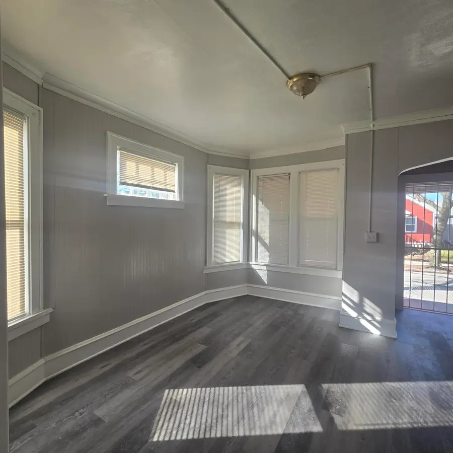 2548 N 18th St, Milwaukee, WI 53206 - #2