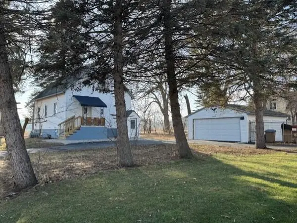 2702 Springbrook Rd, Pleasant Prairie, WI 53158