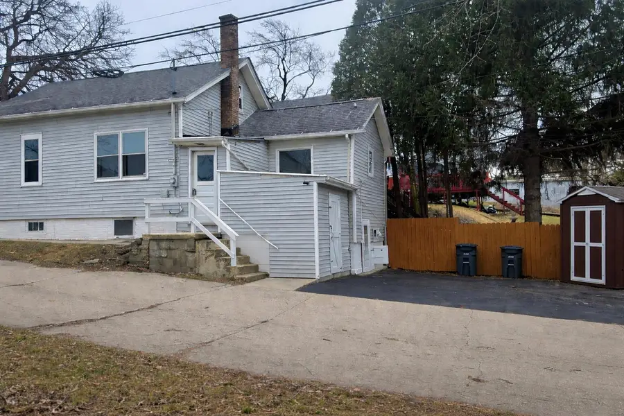 1118 S 13th St, Sheboygan, WI 53081 - #2