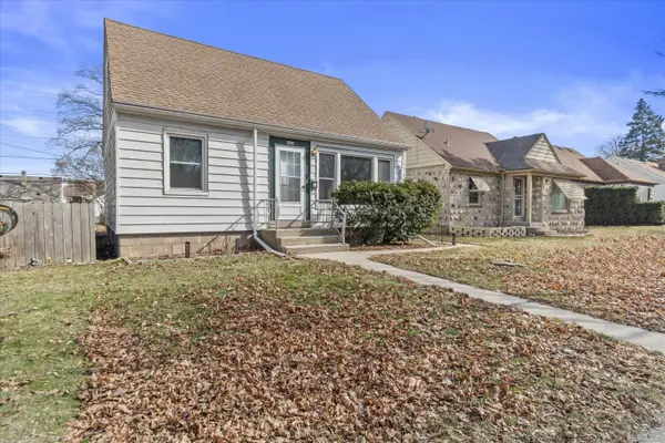 4864 N 21st St, Milwaukee, WI 53209