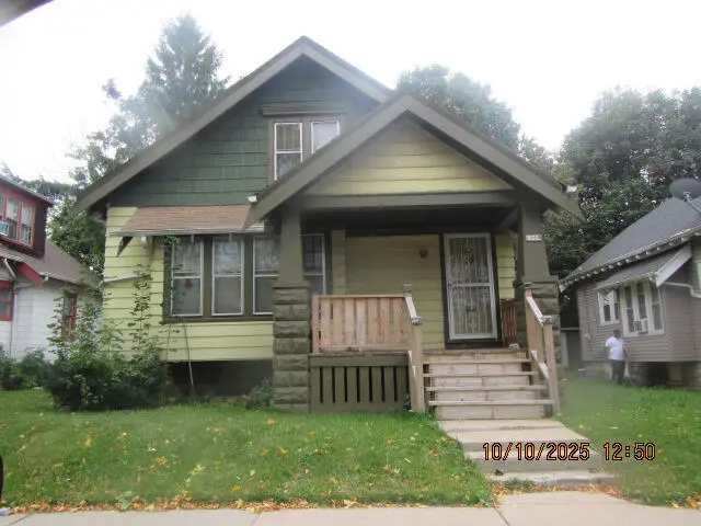 1969 W Melvina St, Milwaukee, WI 53206 - #1
