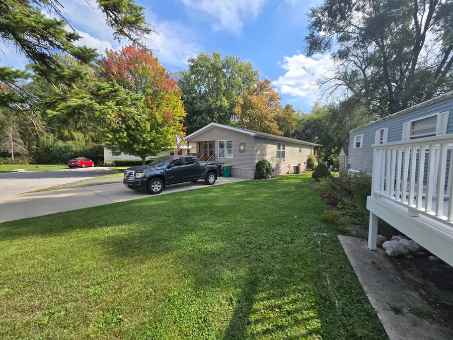 20179 W Good Hope E-10 Rd, Lannon, WI 53046 - #2