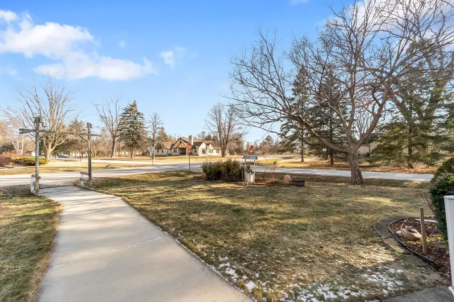 13601 W Prospect Dr, New Berlin, WI 53151 - #3