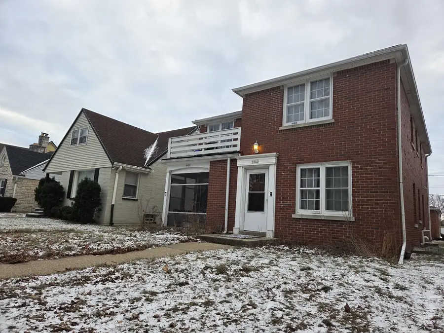 4089 N Montreal St, Milwaukee, WI 53216 - #2