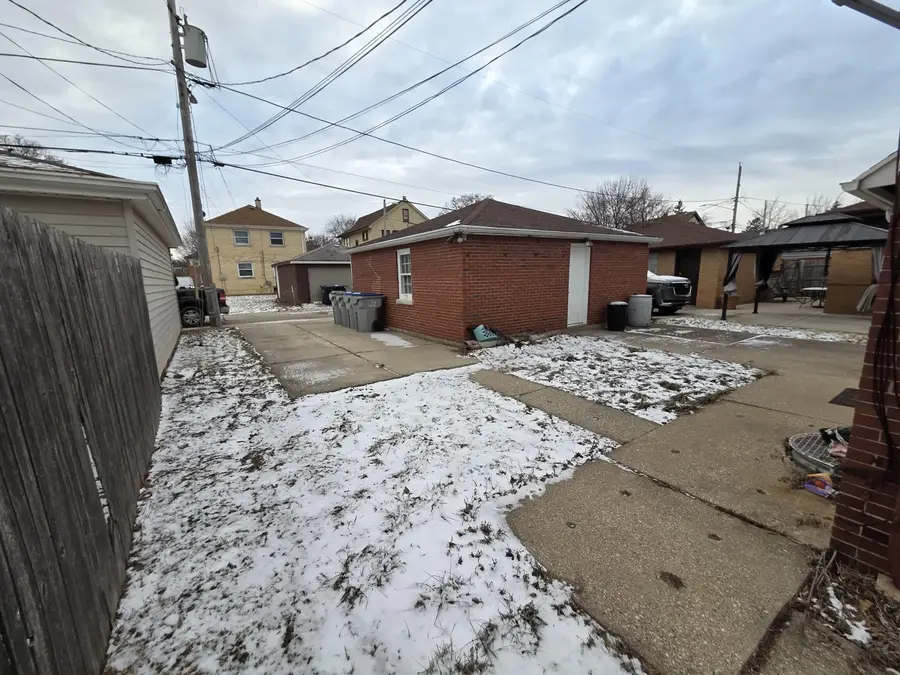 4089 N Montreal St, Milwaukee, WI 53216 - #3