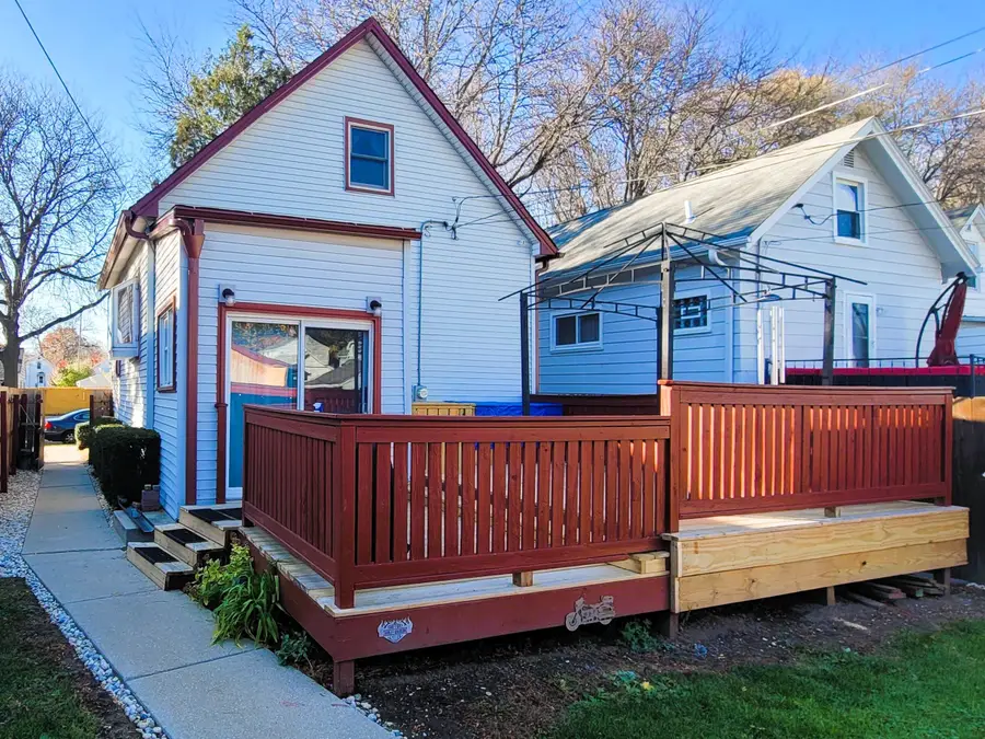 528 S 65th St, Milwaukee, WI 53214 - #2