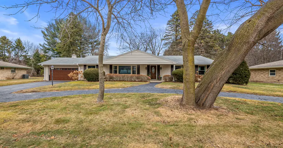 5023 Valley Trl, Wind Point, WI 53402 - #3