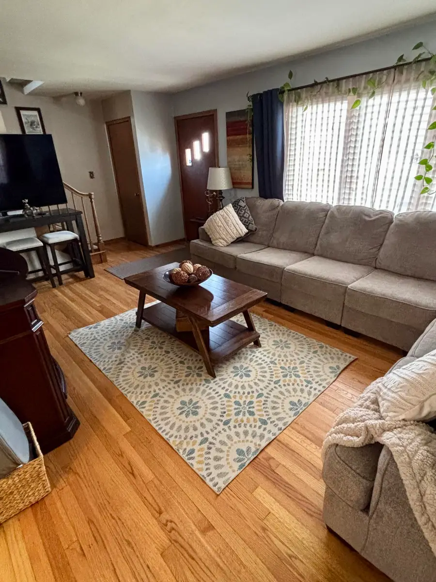 2735 S 15th Pl, Milwaukee, WI 53215 - #3