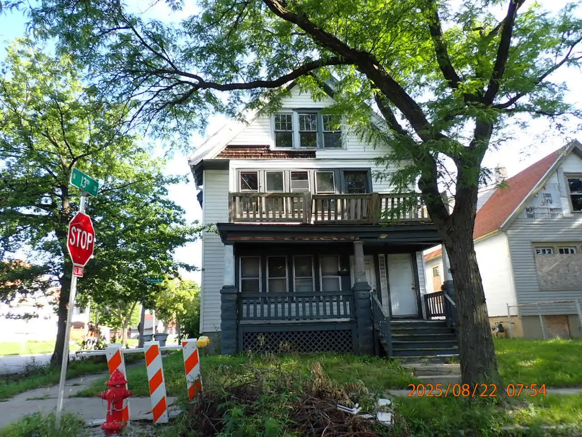 1232 W Ring St, Milwaukee, WI 53206 - #1
