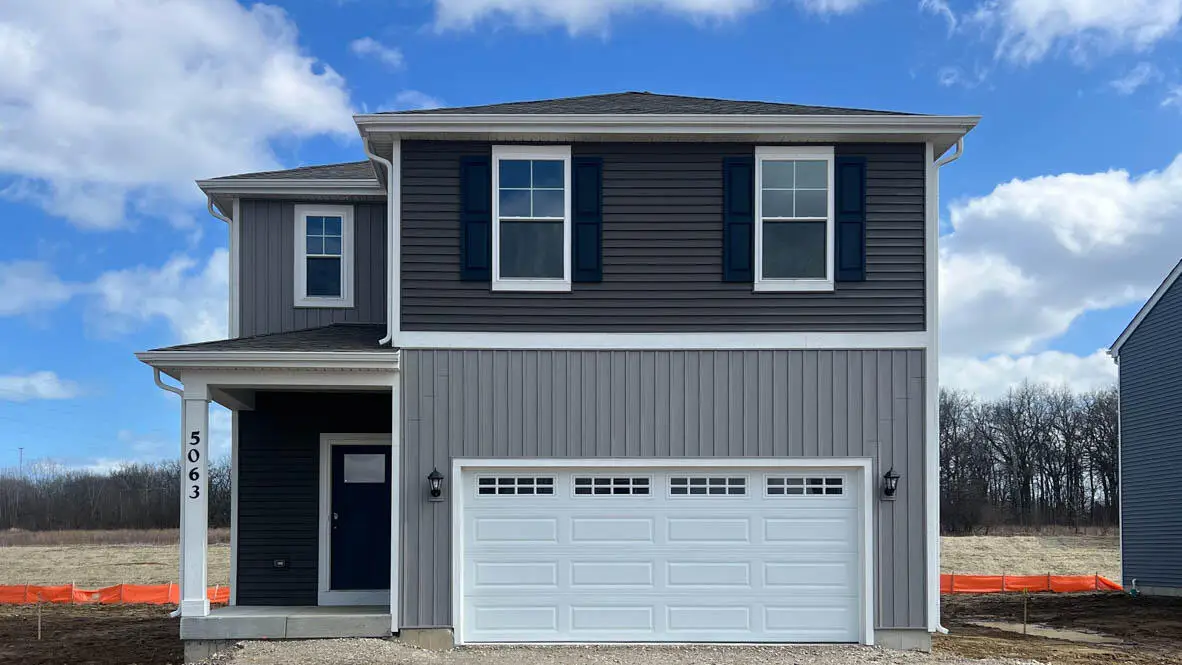 7062 Oakmont Rd, Mount Pleasant, WI 53403 - #1