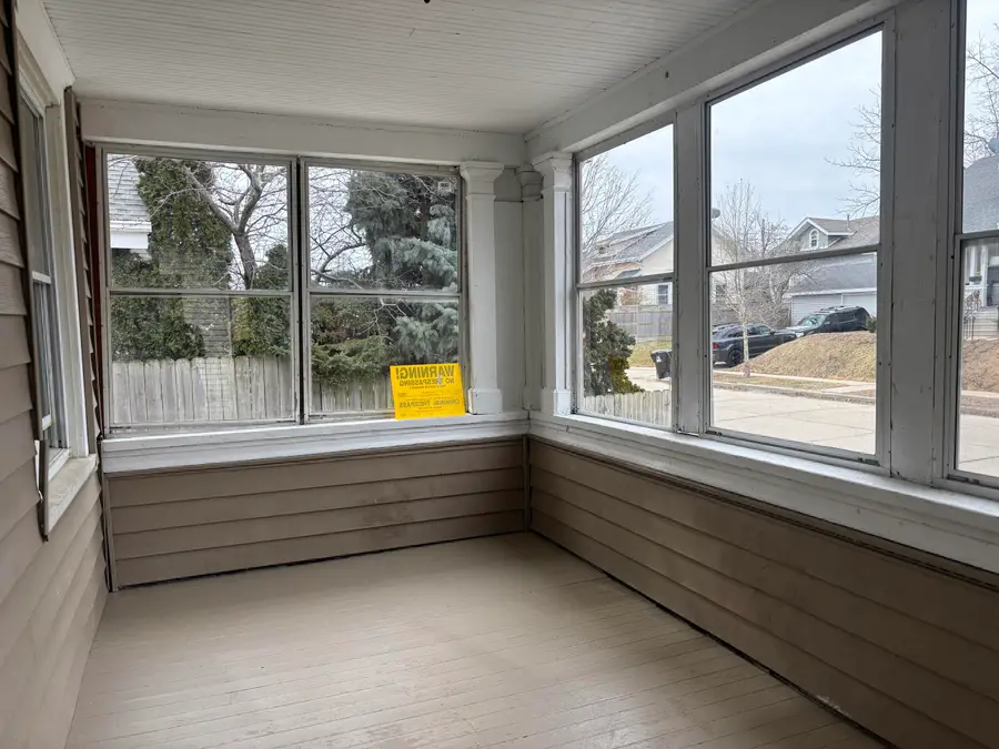 2617 Cottonwood Ct, Racine, WI 53402 - #3