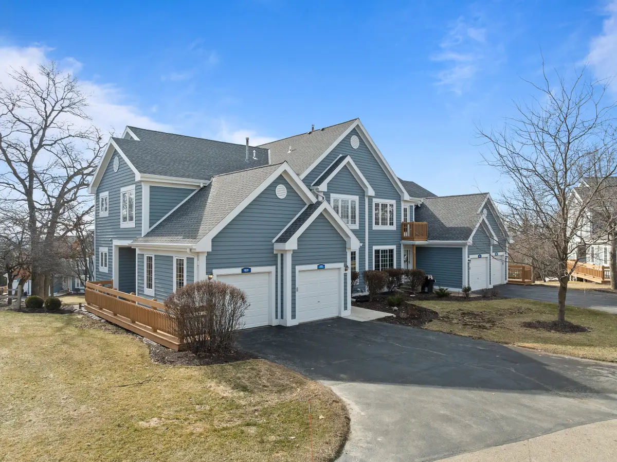 1095 Lakeland Dr, Geneva, WI 53147 - #1