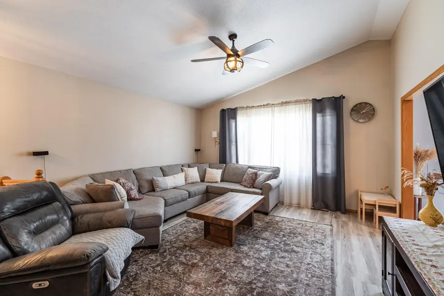 1004 Remington Dr, Holmen, WI 54636 - #2