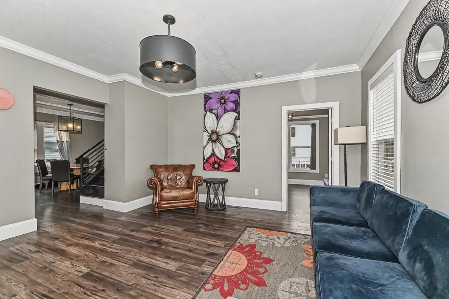 304 S Main St, Delavan, WI 53115 - #3