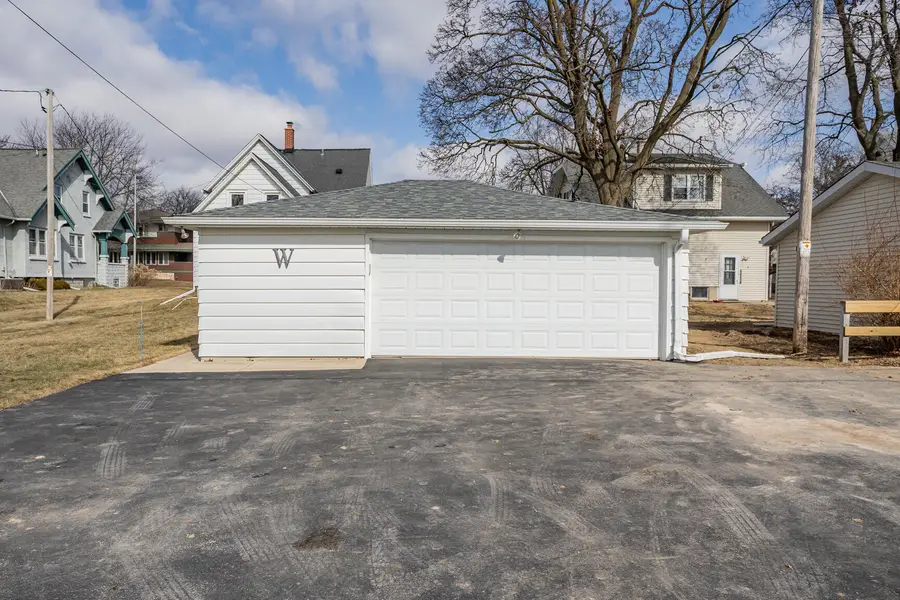 N89W16081 Main St, Menomonee Falls, WI 53051 - #3