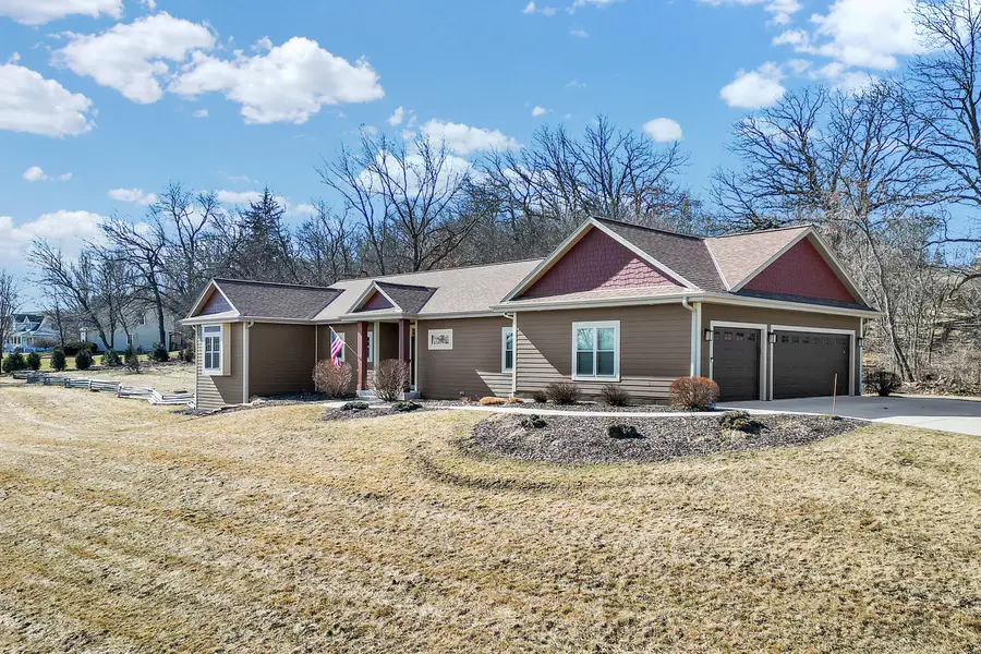 W321S8865 Leah Way, Mukwonago, WI 53149 - #3