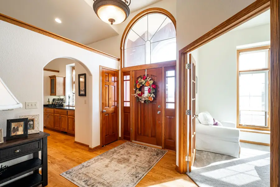 S101W32920 Westpointe Dr, Mukwonago, WI 53149 - #3