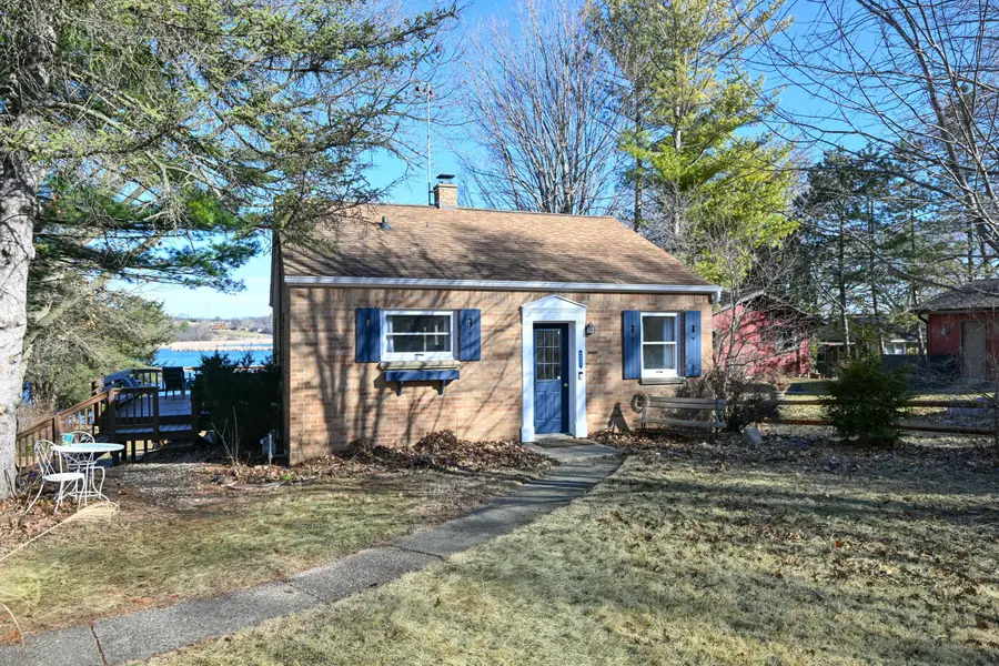 N6997 Oakwood Rd, Richmond, WI 53190 - #2