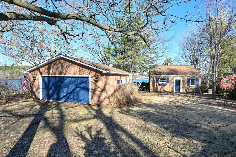 N6997 Oakwood Rd, Richmond, WI 53190 - #3